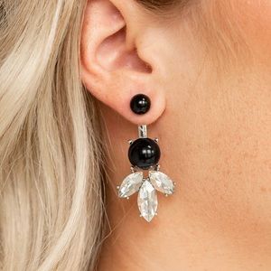 Black Peek a boo Earrings NWT